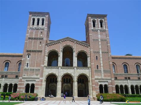 The #1 public university in the nation 4 years in a row. Photo : UCLA