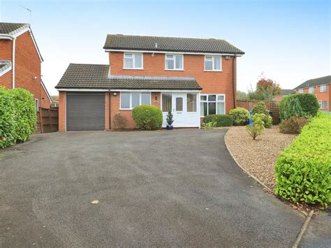 3 bed detached house for sale in roundway down perton wolverhampton staffordshire wv6 £