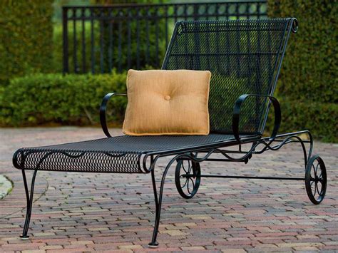 Woodard Tucson Wrought Iron Adjustable Chaise Lounge Wr1g0070