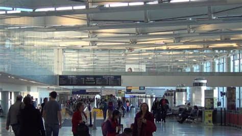 Terminal video italia srl's website →. A Video Tour of Newark International Airport (EWR ...