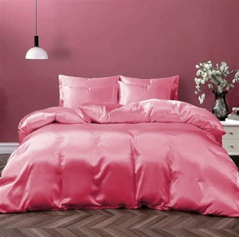 3 Pc Luxury Pink Satin Bedding Set For Bedroom Comforter Set For