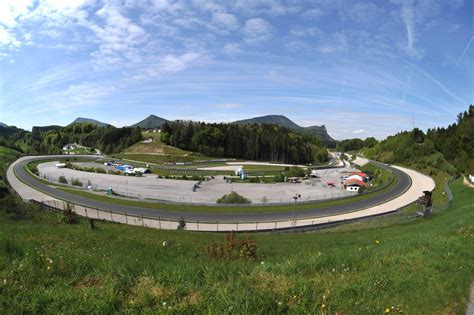 The salzburgring is a 4.225 kilometres (2.63 mi) motorsport race track located in koppl, east of salzburg. Salzburgring - Eugendorf meets Motorsport-Freunde