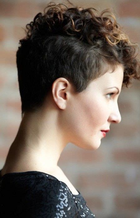 Curly Pixie Haircut Edgy Short Curly Haircuts 15 Pixie Cuts For Curly