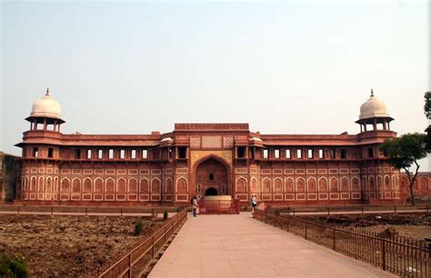Agra Fort Historical Facts And Pictures The History Hub