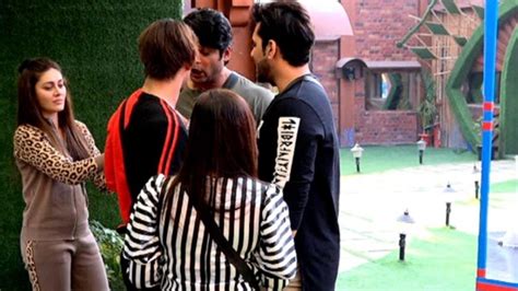 Bigg Boss 13 Episode 111 Highlights Sidharth And Asim Lock Horns Over Elite Club Task India Today