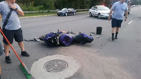 1 Hospitalized After South Charlotte Wreck Involving Motorcycle