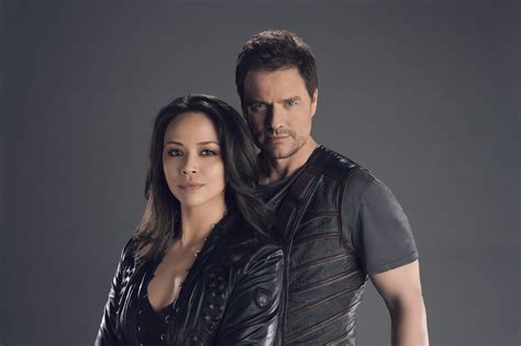 See more ideas about dark matter tv series, dark matter tv, dark matter. Dark Matter S1 Cast Photo | Dark matter tv, Dark matter ...