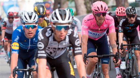 Giro d'italia official profile / profilo ufficiale del giro d'italia amore infinito. Ciclismo hoy: Giro de Italia: en vivo todas las emociones ...