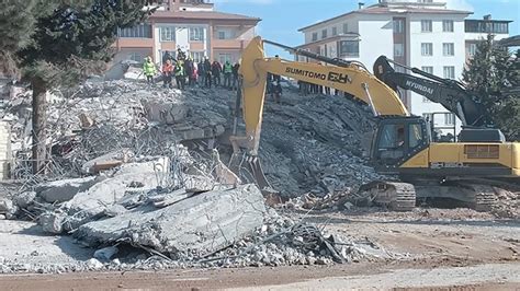 Depremlerde 134 kişiye mezar olan Ayşe Mehmet Polat Sitesi ile ilgili