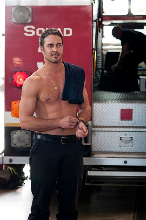 Taylor Kinney And Jesse Spencer Goes Shirtless In Chicago Fire Oh Yes
