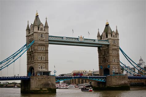 24 Hours Along The Thames River London The Spectacular Adventurer