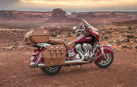 Review Of Indian Roadmaster Classic 2018 Pictures Live Photos