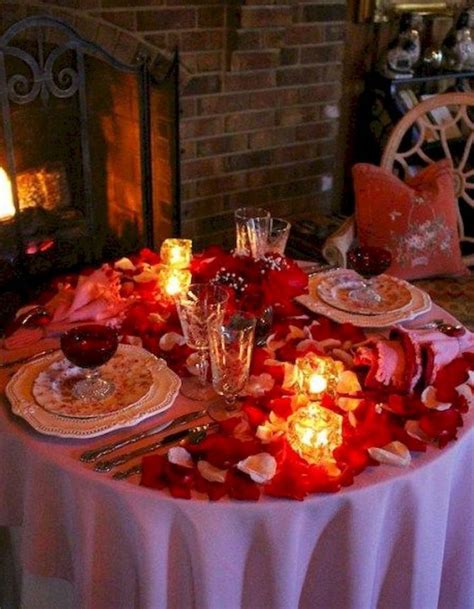 20 Romantic Dinner Decoration Ideas At Home