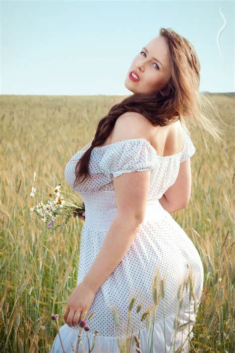 Curvyvictoriia A Model From Russia Model Management