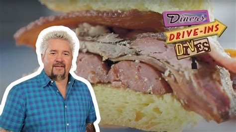Guy Fieri Eats A Whole Hog Sandwich In Santa Barbara Diners Drive Ins And Dives Food