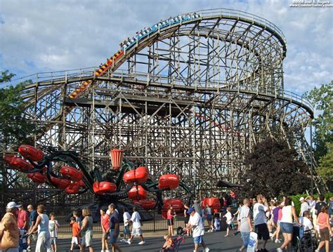 The Gemini Racing Coaster At Cedar Point Sandusky Ohio Octopus