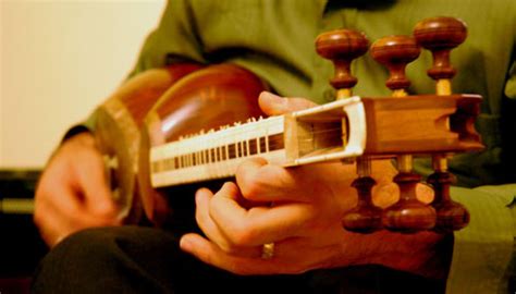 Persian Traditional Music Iranvisitor Travel Guide To Iran
