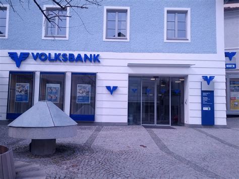 The card has a length of 12. Volksbank Gmunden - BIC: VBOEATWWVOE - BLZ: 42830 ...