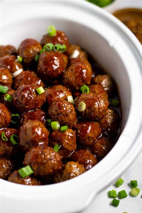 Crock pot meatballs recipe is one of the easiest you can fix in your slow cooker. Slow Cooker Whiskey Meatballs | Midwest Foodie