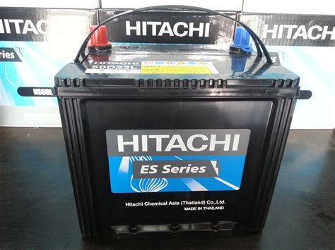 Salah satu lagi tanda bateri kereta lemah ialah apabila kita hendak menghidupkan kereta dan sebaik sahaja kunci dipulas akan kedengaran siren bacaan voltage pada voltmeter sangat penting untuk mengetahui keadaan bateri sesebuah kereta sama ada lemah, sederhana atau terbaik. Hitachi Battery ES50D23L MAINTENANCE FREE