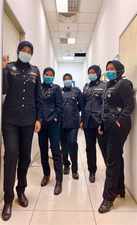 Benteng, Uniform, Career, Hijab, Quick, Carrera