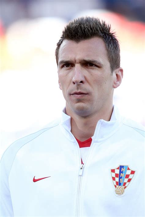 Hij tekende in januari 2021 een contract bij ac milan. Mario Mandžukić: 'Sve je lako kad si mlad, kad si heroj ...
