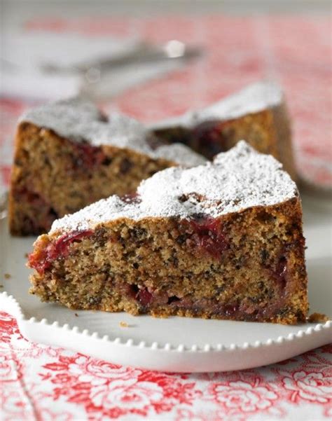 Buchweizen und gesunde preiselbeeren sorgen dafür, dass die torte nicht nur süße sünde, sondern auch noch gesund ist. Buchweizentorte mit Preiselbeeren | Rezept in 2020 ...