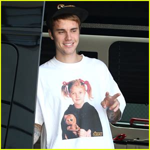 Justin Bieber Brings Back His Bleached Blonde 'Eminem ...