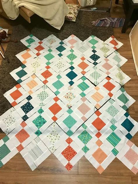 A small unit appliquéd to a large square in two colors and black as shown here forms a very lovely pattern. Pin by Audrey Borning on Charms & Cakes | Easy quilts ...