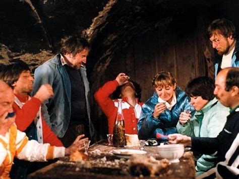 Acteur, réalisateur, adaptation, dialoguiste, scénariste, voix. Les bronzés font du ski - Films - Quai10
