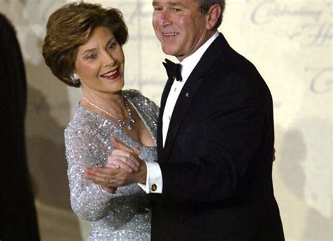 Inaugural Gowns Laura Bush In 2005 First Lady Of Usa Laura Bush American Presidents American