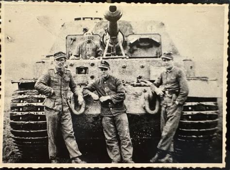 German Photo Ww Wwii Archive Panzer Elefant Ferdinand Av Equipage