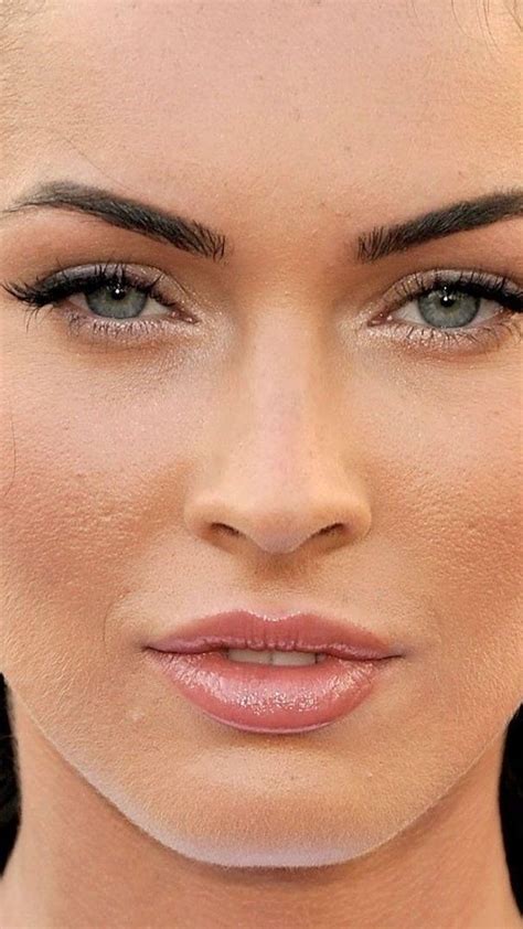 2160x3840 Megan Fox Face Make Up Sony Xperia Xxzz5 Premium