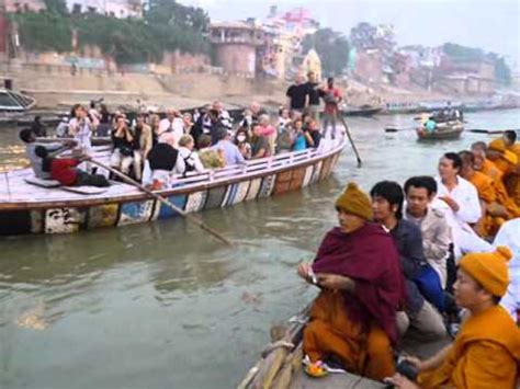 เมื่อพูดถึงอินเดีย 'แม่น้ำคงคา' คงเป็นสิ่งที่หลายคนนึกถึงเป็นอันดับต้น ๆ เพราะเป็นแม่น้ำที่ยาวที่สุดในประเทศและกล่าวได้ว่าเป็นสายน้ำ. แม่น้ำคงคา Ganges River - YouTube