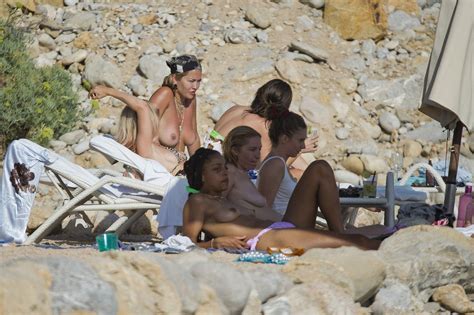 Rita Ora Breaking Bad And Having Fun Nude In Ibiza Photos The