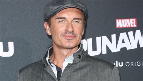 julian mcmahon cast in dick wolf s fbi most wanted