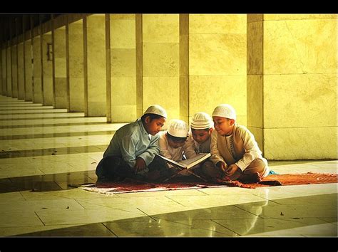Syaikh ibnu baz mengatakan, menghafal al qur'an adalah mustahab (sunnah) (fatawa nurun 'alad darbi, 89906). Metode dan Manfaat Menghafal Al Qur'an | Bina Ihsan ...