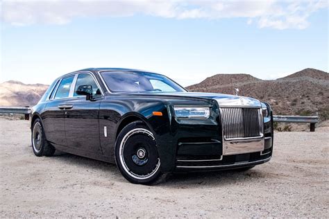2022 Rolls Royce Phantom Review Pricing Phantom Sedan Models Carbuzz