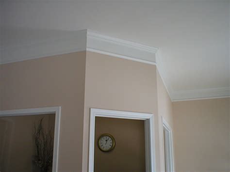 Modern Ceiling Moulding Designs How To Use Molding In The Modern