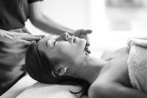 Comparing The Big 4 Swedish Massage Deep Tissue Massage Sports Massage And Thai Massage