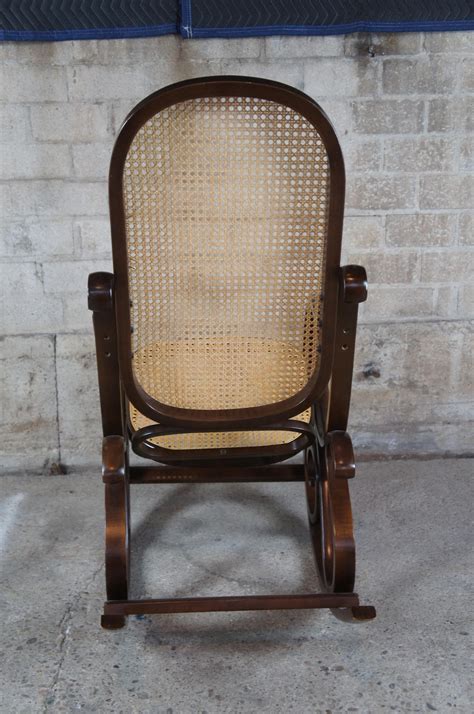 Iconic Thonet Style Bentwood Rocking Chair Natural Cane Rattan Seat