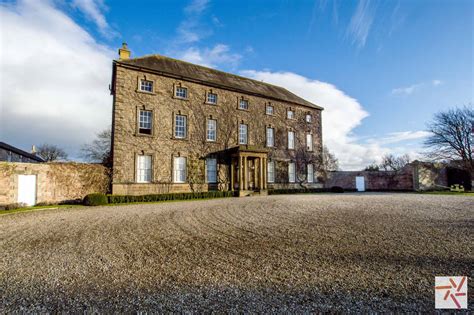 Grade Ii Georgian Hall In North Yorkshire With Formal Dining And