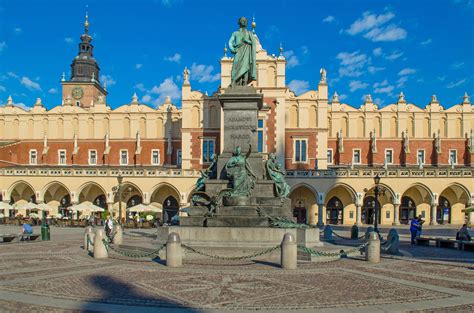 Krakow Guide Exploring Polands Cultural Capital Travel Textbook
