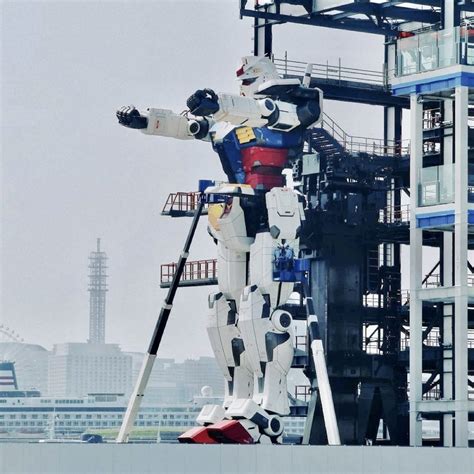 A Giant Moving Gundam Statue Will Soon Appear In Yokohama Japan Awaits