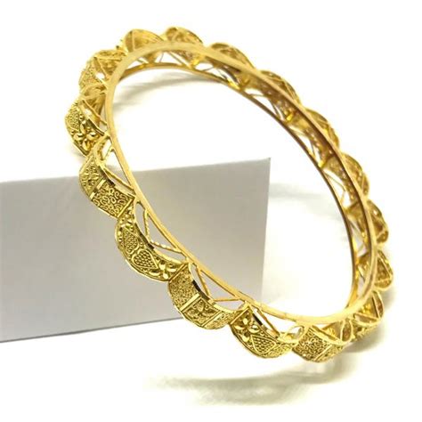 22ct Gold Ladies Bangles With Antique Finish Paul Jewellers