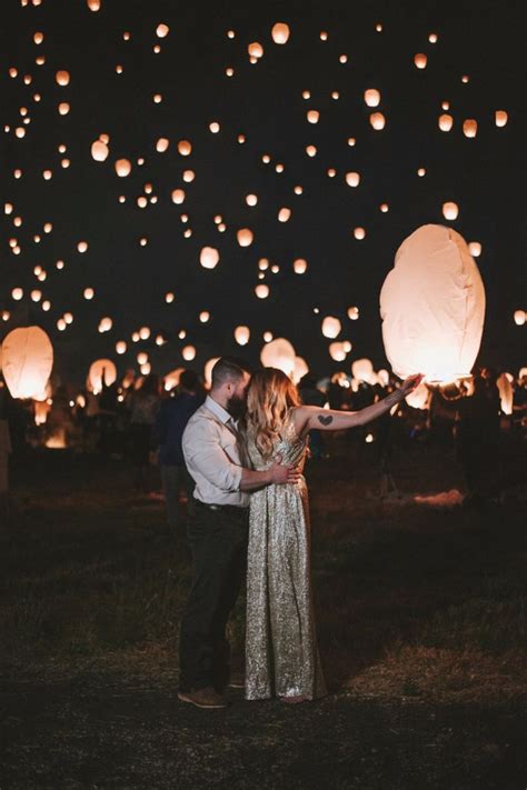2018 Wedding Trend Forecast We Re Seeing Stars Weddingchicks Sky Lanterns Sky Lanterns