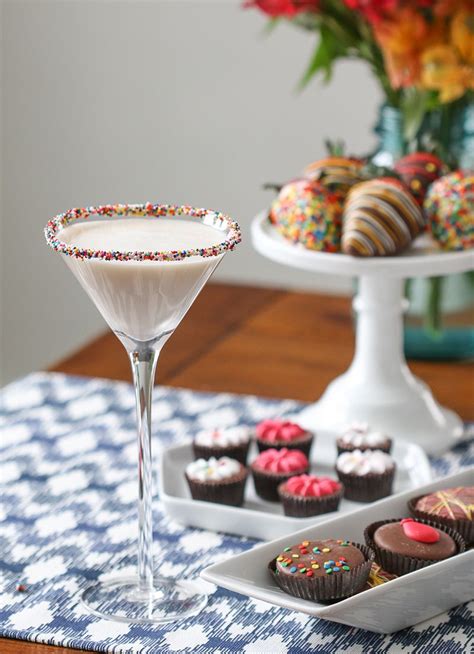 birthday cake martini recipe cocktail recipes easy birthday cake martini boozy desserts