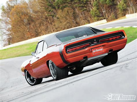 The smell of burning rubber, gasoline, the sound of 1000+ horsepower ripping down the track. 1970 Dodge Charger Wallpapers - Wallpaper Cave