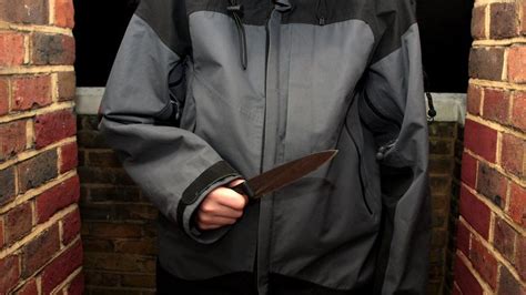 Knife Crime Why Are More Youths Carrying Knives Bbc News