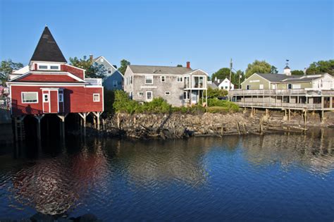 Photographs Of The 25 Best Beach Towns In New England